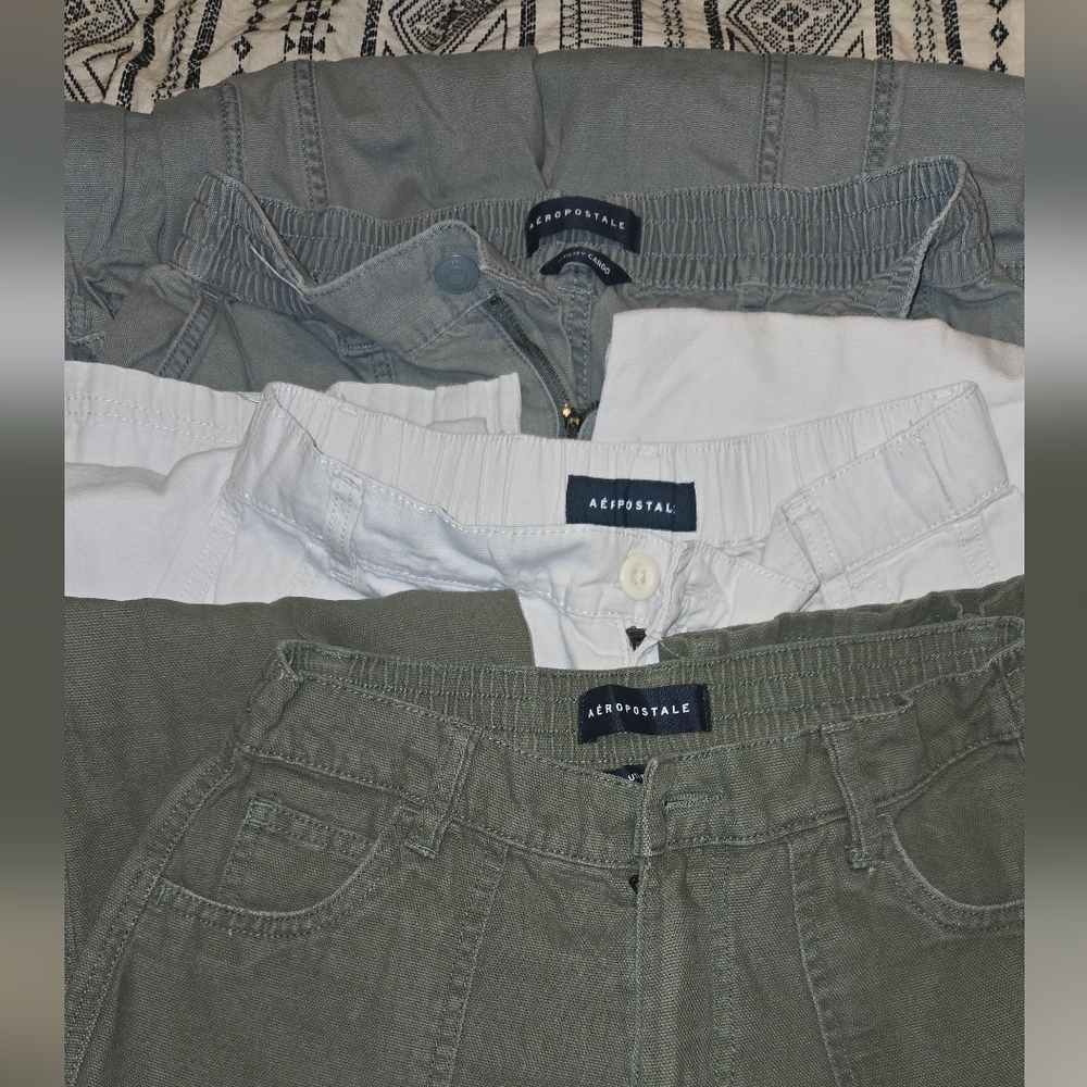 Aeropostale Cargo Pants